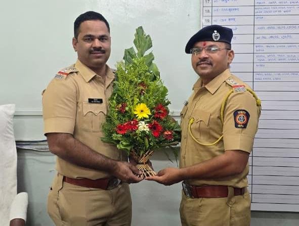 NEWS EXPRESS 18 | न्यूज एक्सप्रेस १८ विशेष बातमी पत्र **वेगाने… अचूक… तुमच्यापर्यंत!** ## 🛑 बीड जिल्हा पोलीस दलात फेरबदल: स.पो.नि. मंगेश साळवे यांनी स्वीकारला नेकनूर पोलीस ठाण्याचा पदभार
